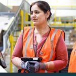 Does amazon hire undocumented workers